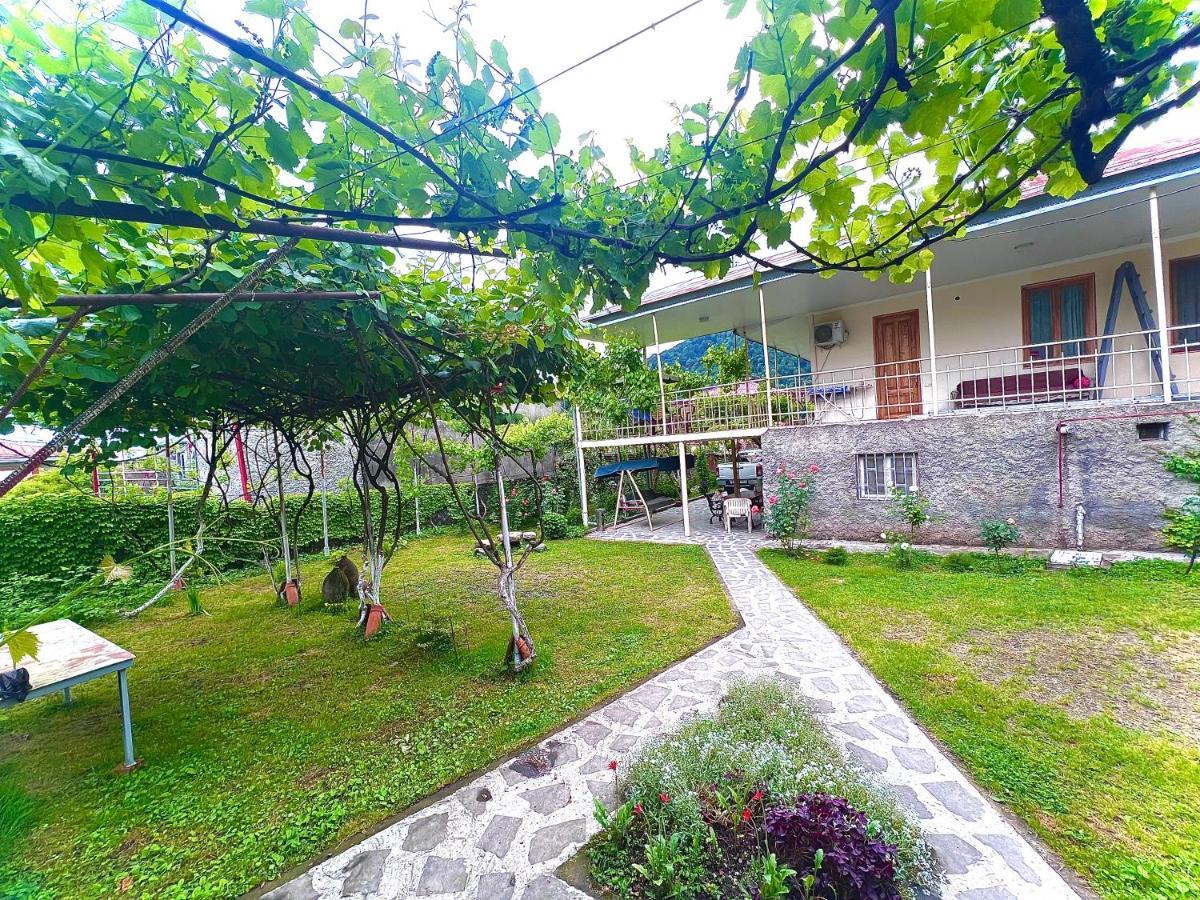 Home Inn-Guesthouse Lagodekhi Extérieur photo