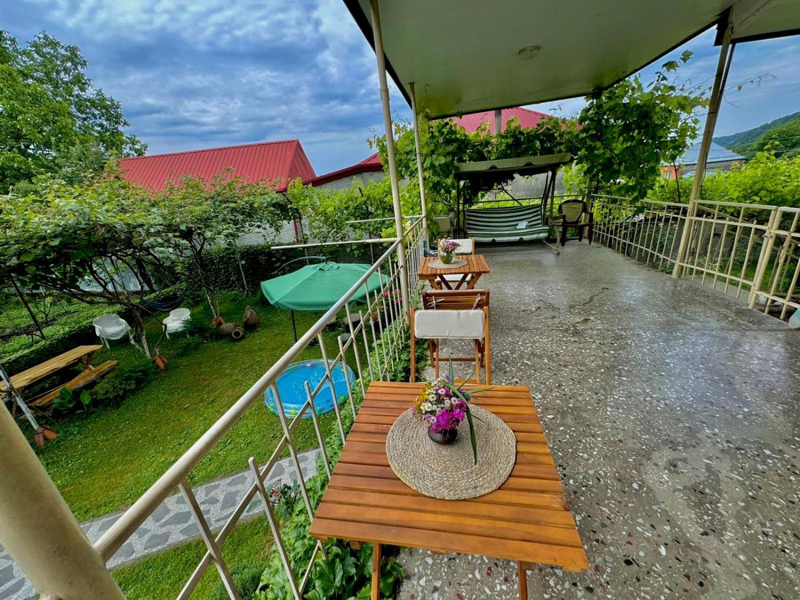 Home Inn-Guesthouse Lagodekhi Extérieur photo